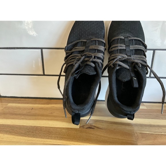 Puma sneakers - Picture 3 of 3